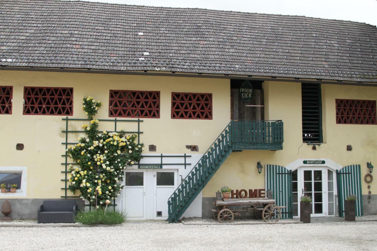 Gutshof Bartl 1 Apartment Klagenfurt am Woerthersee Exterior foto
